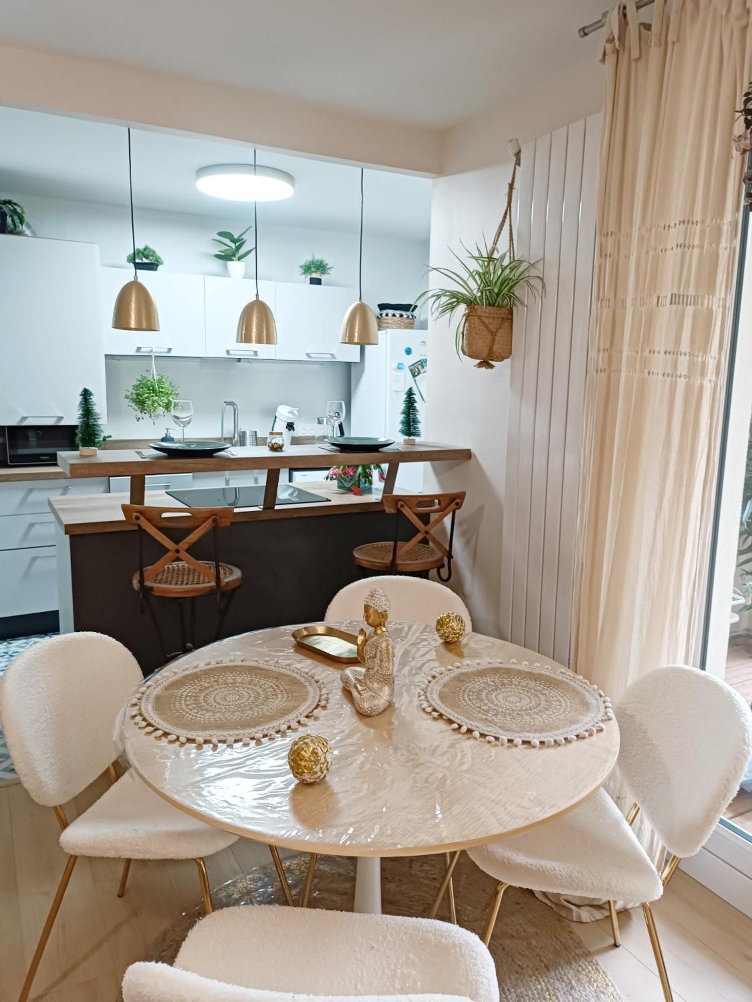 Appartement Rez De Jardin Avec Spa Entre La Mer Et Montpellier 10Mn Lattes Esterno foto